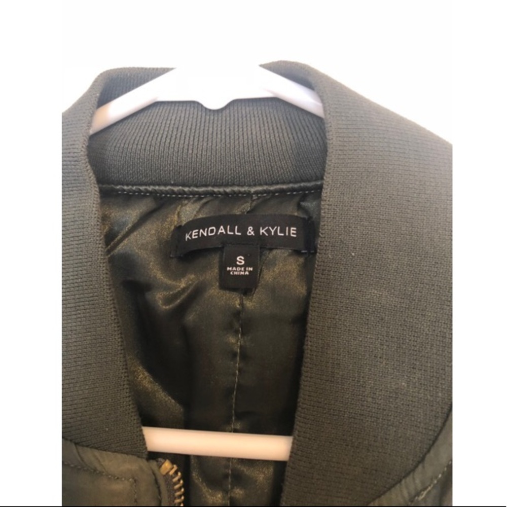 Bomber jacket - Picture 3 of 3